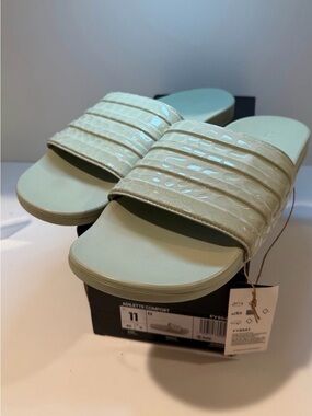 Adidas Adilette Comfort Slide Mens Shoes Size 11 Color Halo Green NEW